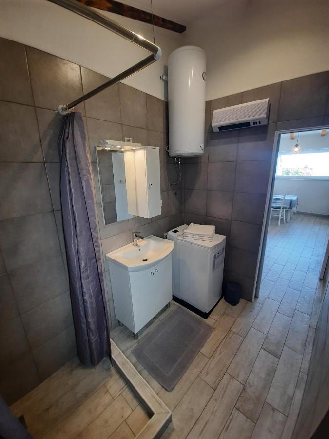 Apartments Novum ノヴィ・ヴィノドロスキー エクステリア 写真